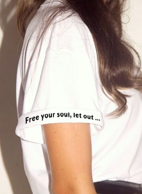 ©TheKobraKiss-Turn-up-Shirt